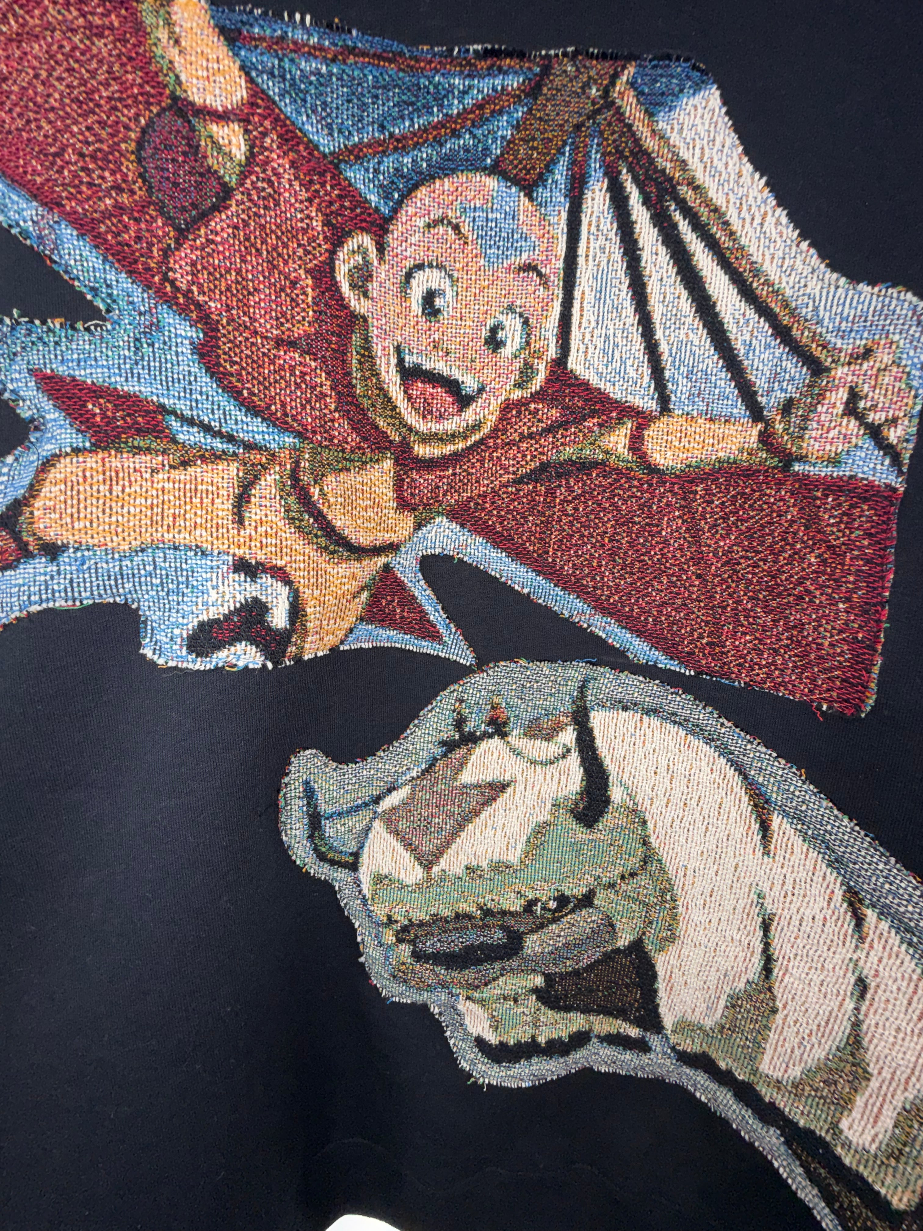 Hanes Crewneck — ATLA & Apa (XL-Patches)